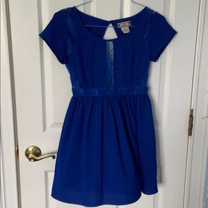 Blue mini dress boutique